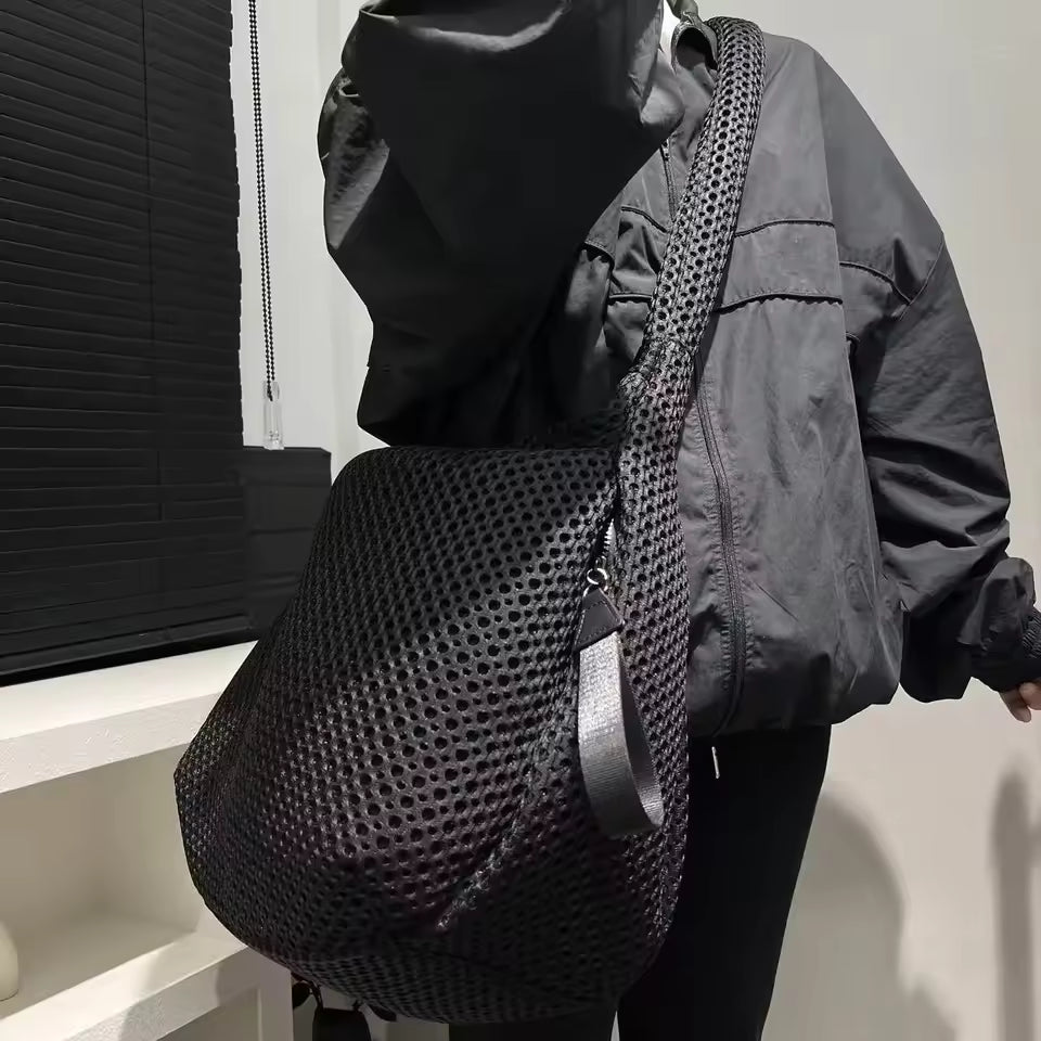 Ladies' fashionable mesh nylon lightweight diagonal cross bag with large capacity stitching casual shoulder bag